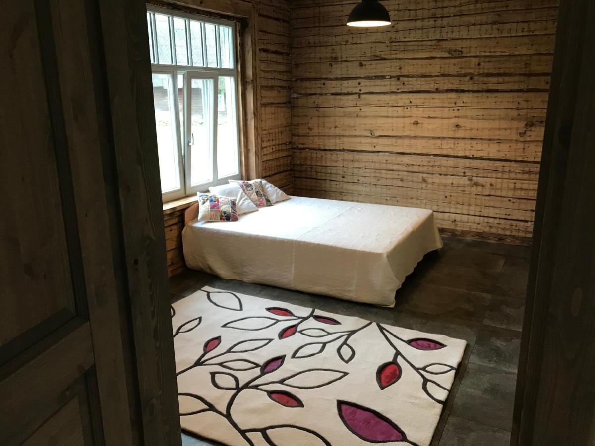 Auberge de jeunesse Kivimaee Turismitalu à Taagepera Extérieur photo